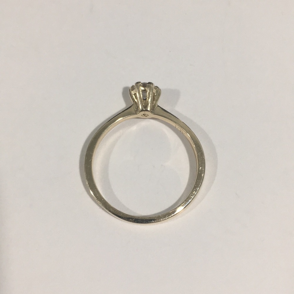 10k Yellow Gold Solitaire Engagement 💍 Ring CZ 💎 - Picture 5 of 6